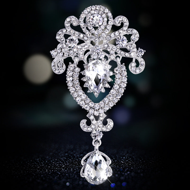 Elegant Brooch Collection