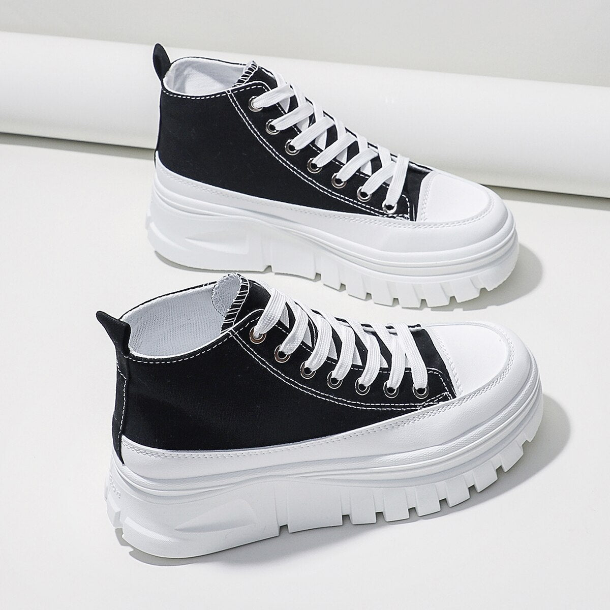 Women's High Top Platform Canvas Shoes - Height Increasing