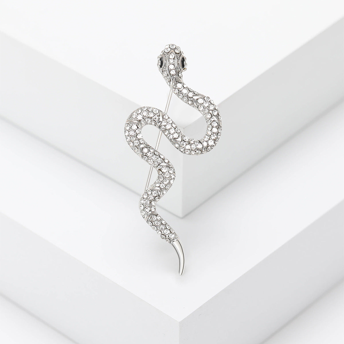 Koreansk stil Kreativ strass Orm Brosch Ins Mode Enkla Kläder Accessoarer Personlighet Legering Djurnål