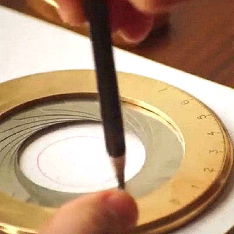 Outil de dessin circulaire