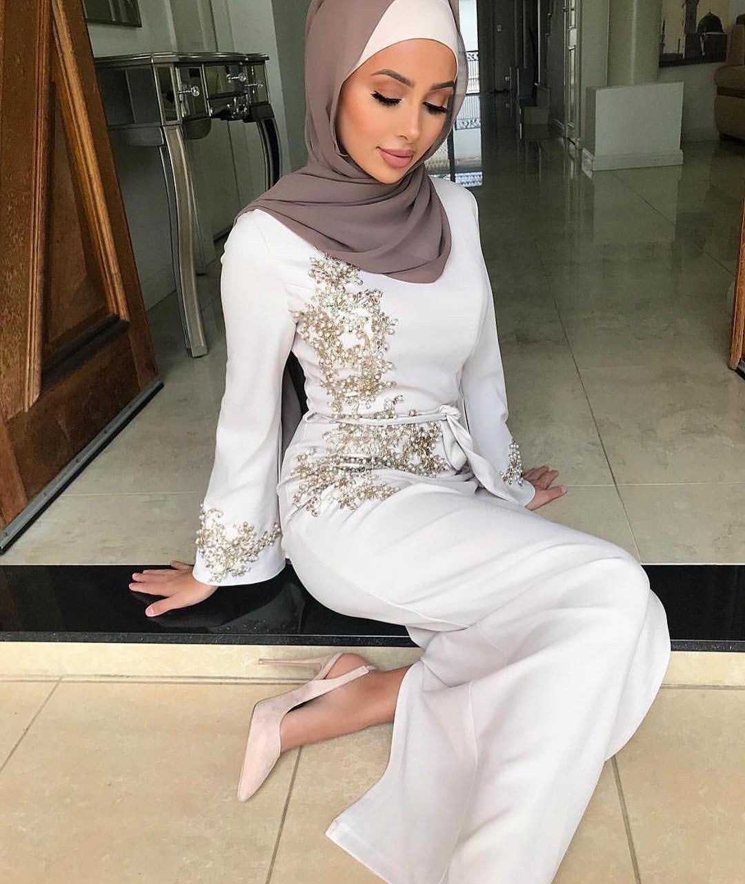 Robe musulmane brodée