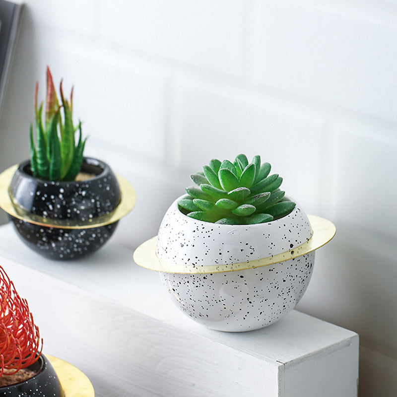 Holiday Entertainment: Creative Desktop Room Decoration Potted Plants