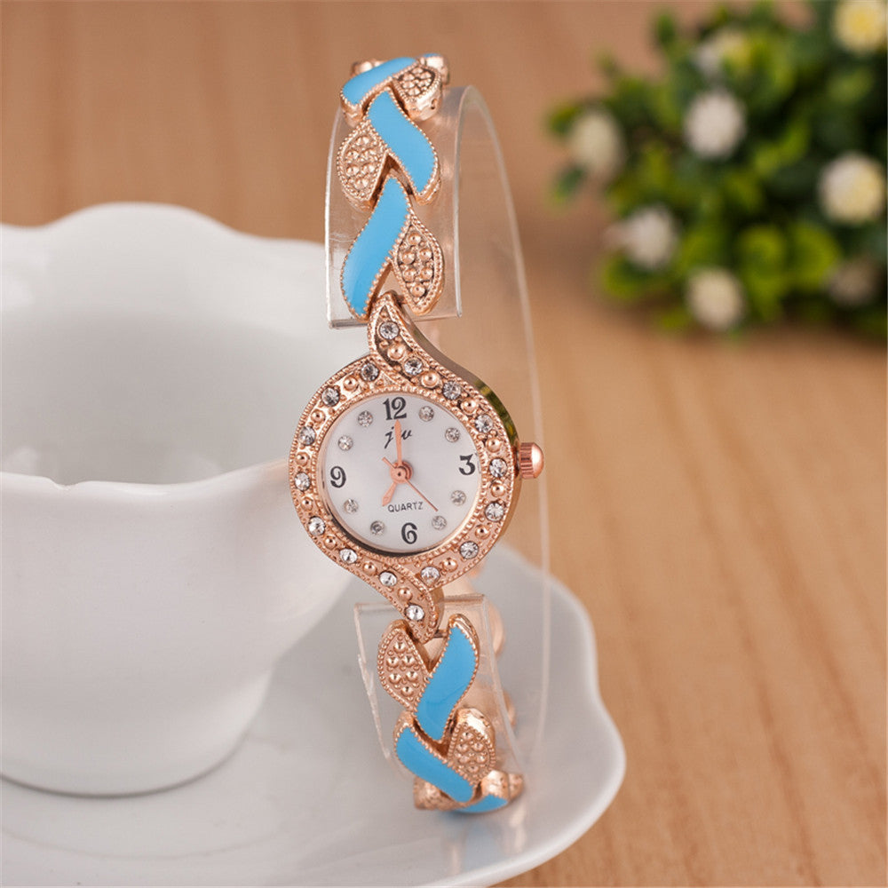 Leaf Bracelet Quartz Wrist Watch - Timeless Stylish Elegant Sleek Precise Perfect Sophisticated Statement