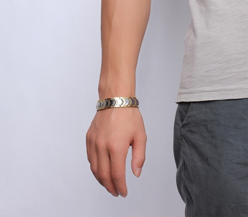 Guld dubbelrad magnetarmband