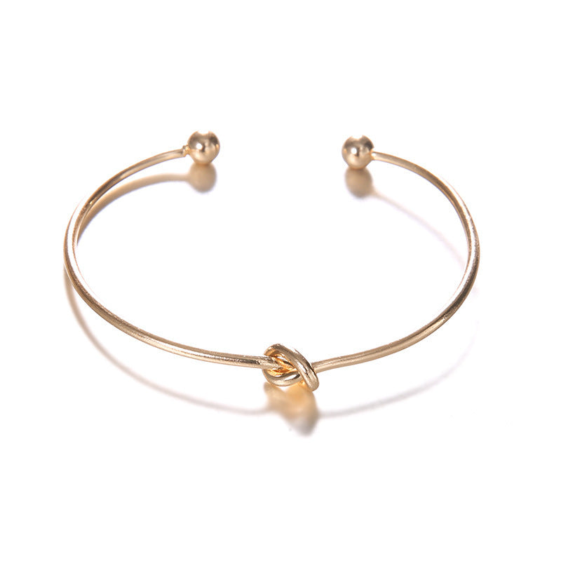 Kvinnors Vintage manschett pil knutade armbindel