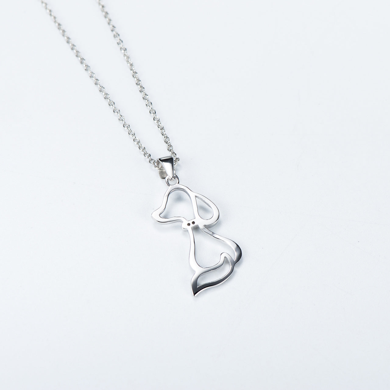 Halsband med hund i 925 sterlingsilver för damer