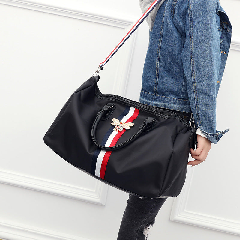 Premium Hand Luggage - Large Capacity Wheeled Carry-On for Modern Travelers
