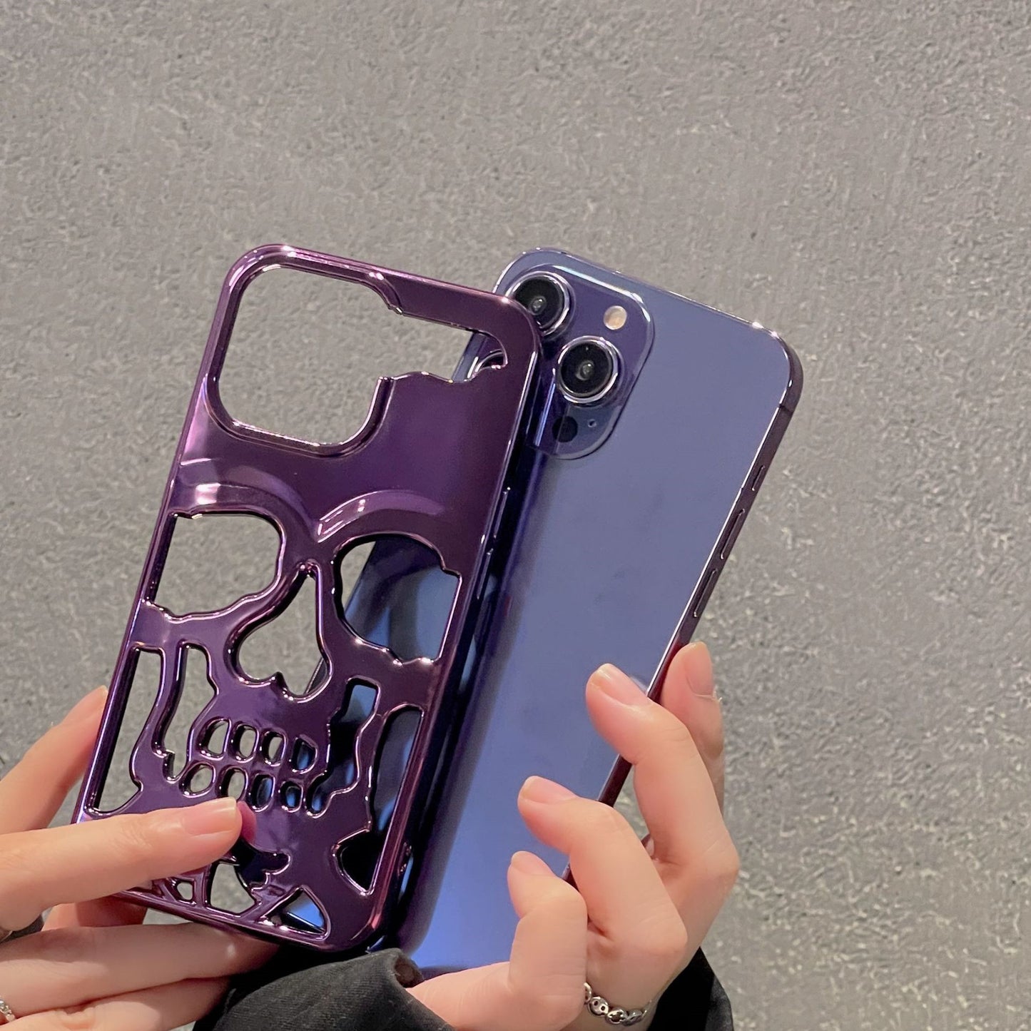 Lyxigt pläterat 3D-dödskalletelefonskal för iPhone 14 Pro Max 13 12 11 Plus Andningsbart Glansigt Ihåligt Guld Metallic Färg