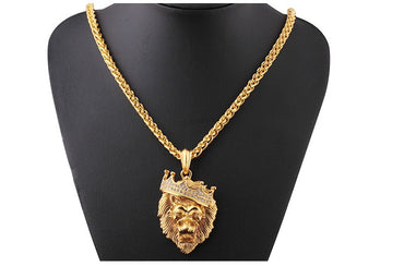 Europe et États-Unis vendant des colliers lumineux hip-hop couronne de diamant lion hommes unisexe pendentif lumineux hiphop plaqué or