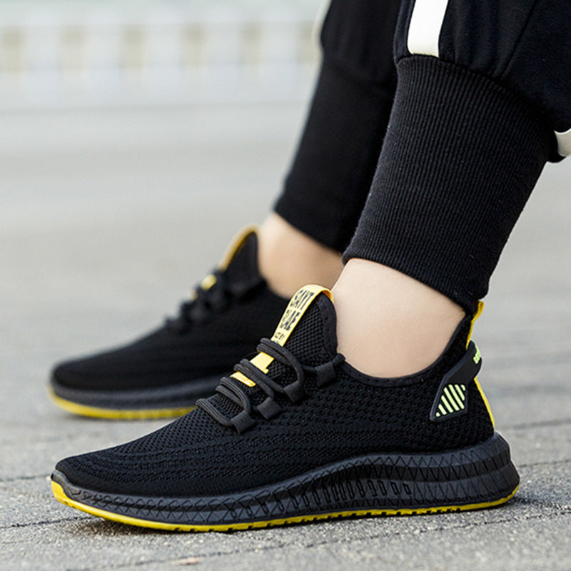 Herrskor flygande vävda sneakers casual skor