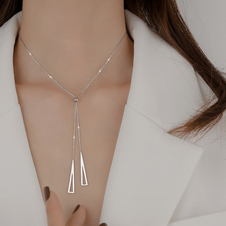 Sterling Silver Geometrisk Triangel halsband för kvinnor justerbar Keyvicle Chain halsband smycken gåvar