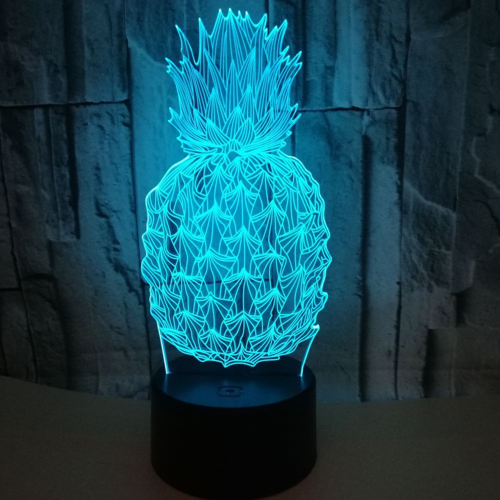 Ananas ledt nattljus