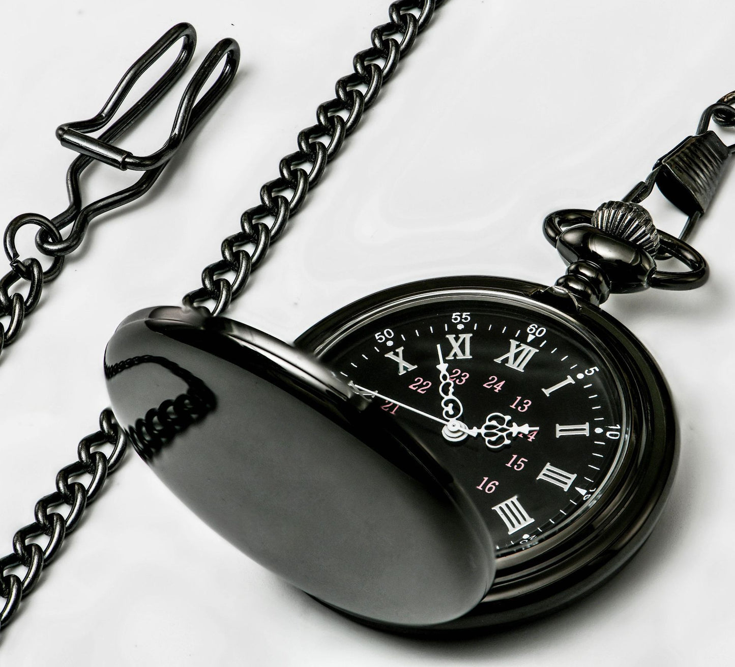 Retro All-Match Alloy Quartz Chain Pocket Watch - Versatile Nostalgic Sleek Elegant Accurate Stylish