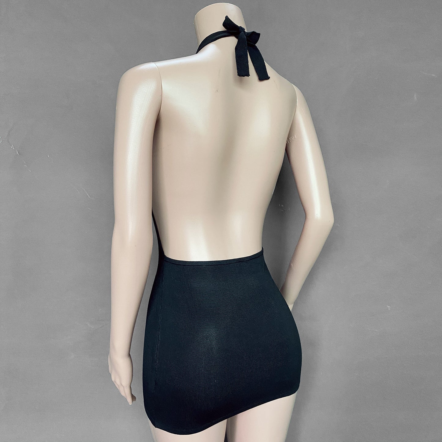 Cryptographique Halter Sexy Dos Nu Mini Robes Moulante Maigre