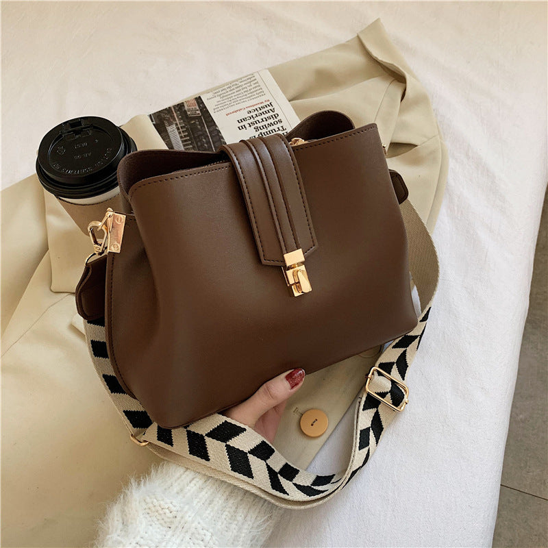 Bred axelrem Bucket Bag Enkel axelväska Diagonal