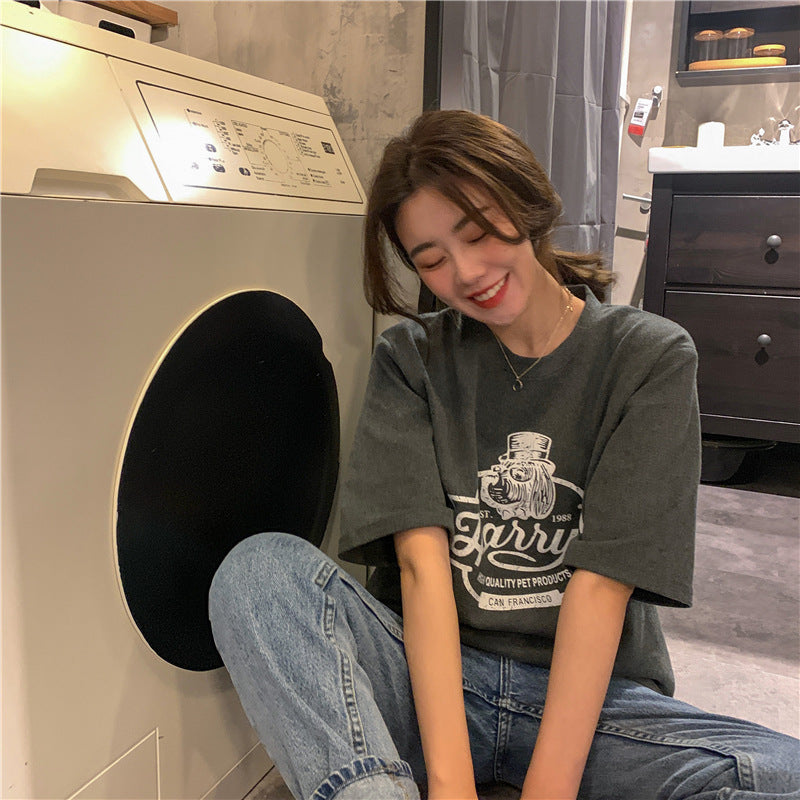 sommar ny koreansk lös tunn mångsidig bokstavstryckt student kortärmad T-shirt dam Hong Kong stil toppmode