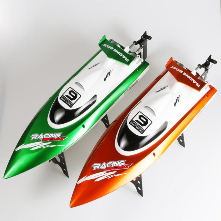 Remote Control Toy Boat - High-Speed RC Boat Model