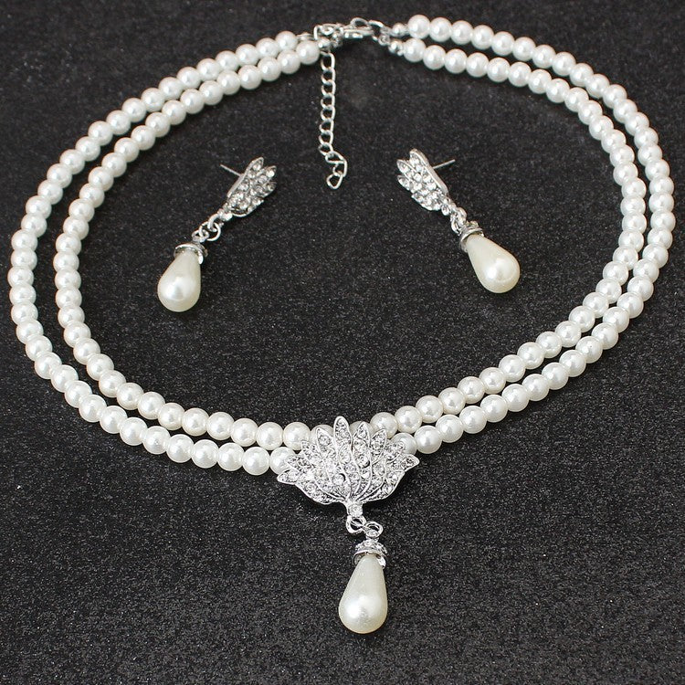 Pearl Crystal Short Collarbone Neck Necklace Set - European & American Jewelry