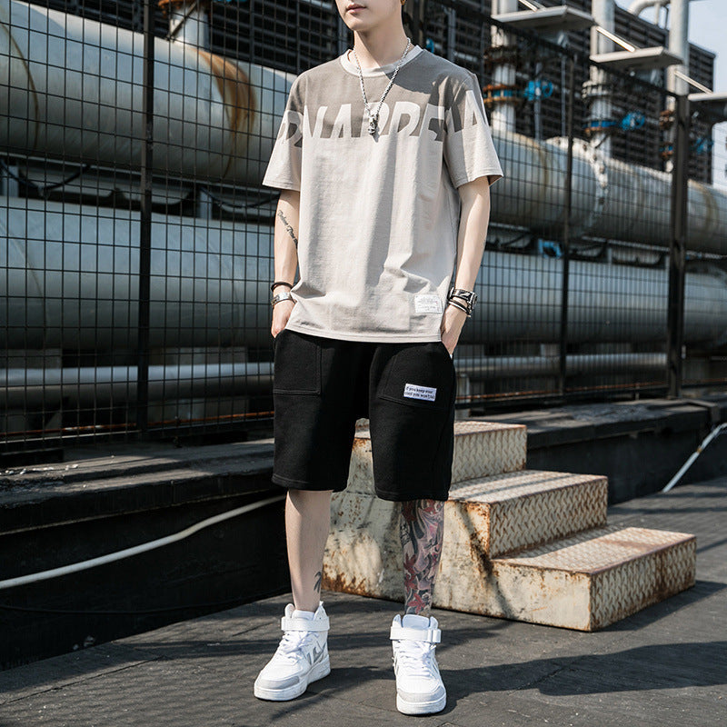 Kortärmad T-shirt Herrkläder Nya Sommarmode En Uppsättning Avslappnade Och Stiliga Med Trendiga Herrkläder
