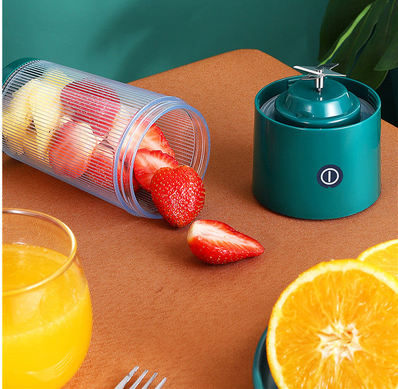 Uppladdningsbar bärbar juicerkopp Liten bärbar fruktjuicemaskin