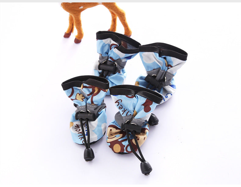 Pet Dog Skor och strumpor Four Seasons Andas mjuk botten halkfri