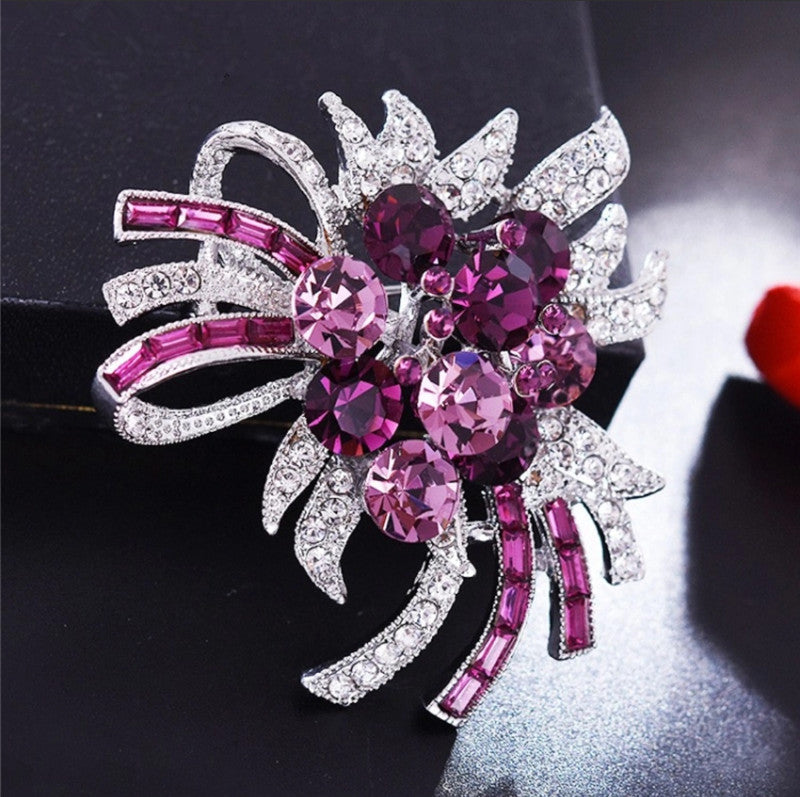 Elegant Swedish Crystal Brooch
