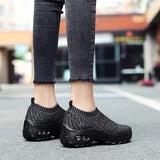 Air Cushion Sports Shoes for Middle-Aged Mothers - Comfort & Style