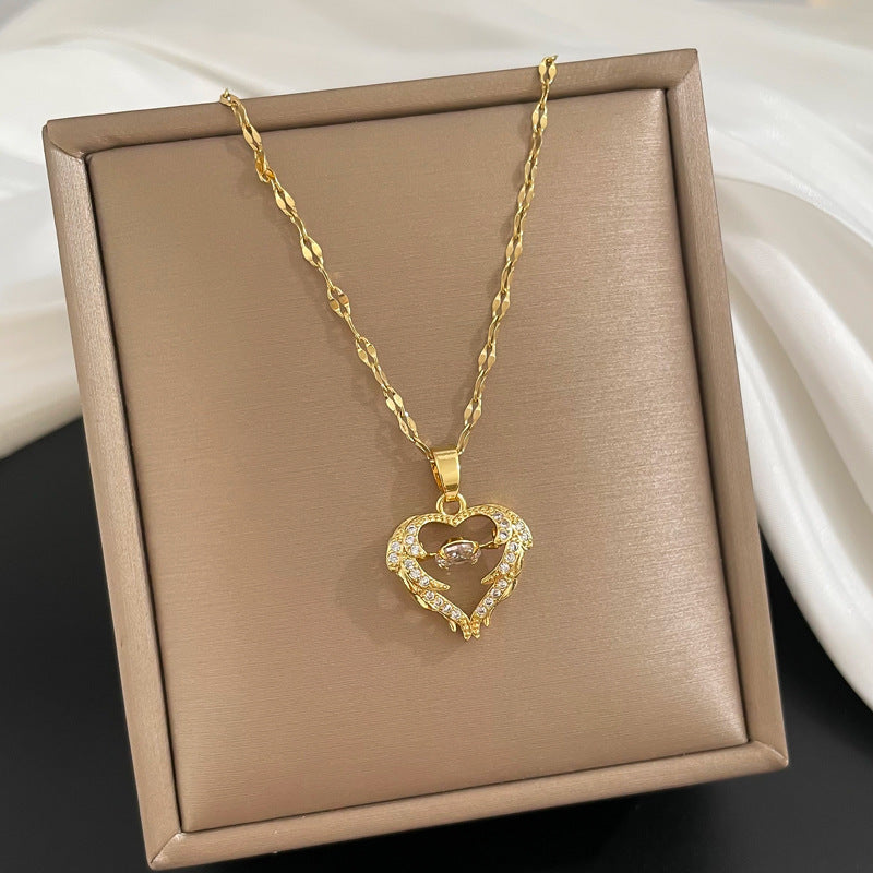 Kärlek Smart Halsband Kvinna Phenix Dans på himlen Kall stil Lyx temperament nyckelbenskedja