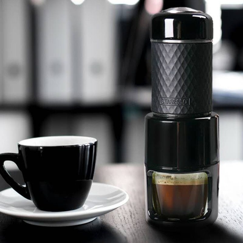 Bärbar manuell espressomaskin