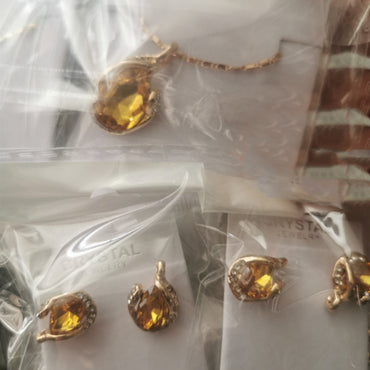 Luxury Rhinestone Earring Necklace - Elegant Sparkle