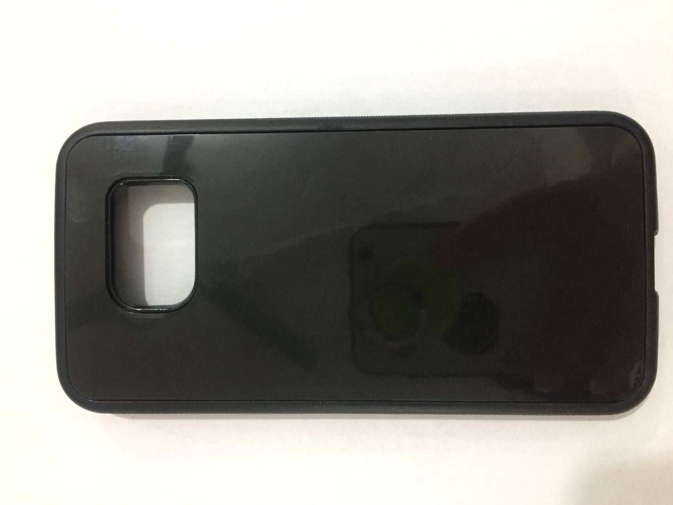 Coque de téléphone anti-gravité
