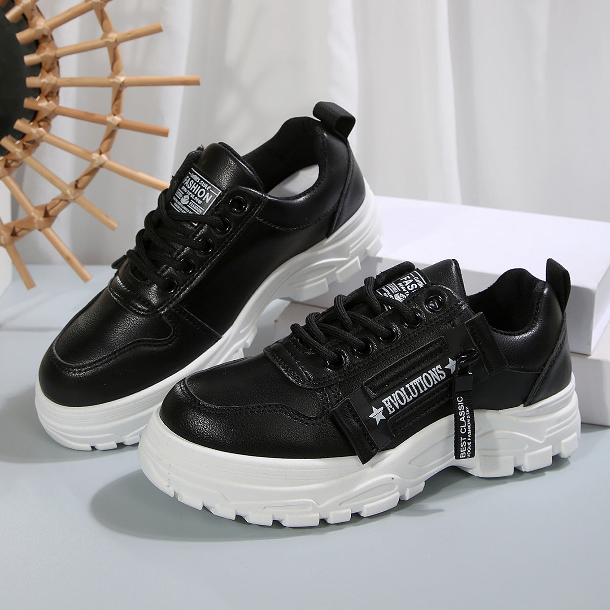 Snörskor med dragkedja i sidan Moderiktiga, tjocka, rundade casualskor för kvinnor Sneakers
