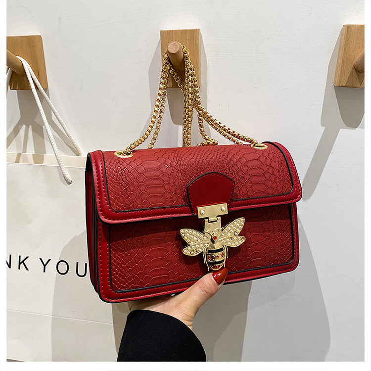 Sac messager rétro à la mode et élégant à bandoulière en chaîne