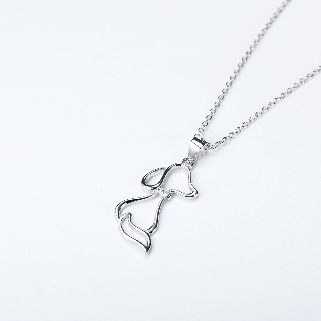 Halsband med hund i 925 sterlingsilver för damer