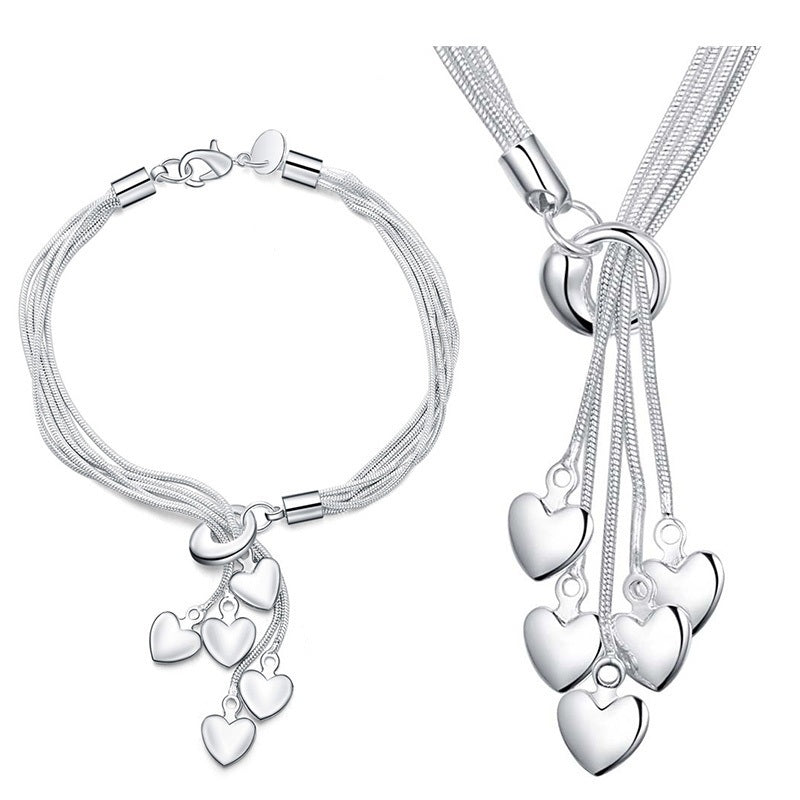 Collier plaqué argent cinq colliers coeur en os de serpent