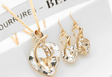 Heart-shaped Austrian Crystal Earrings - Elegant & Stylish