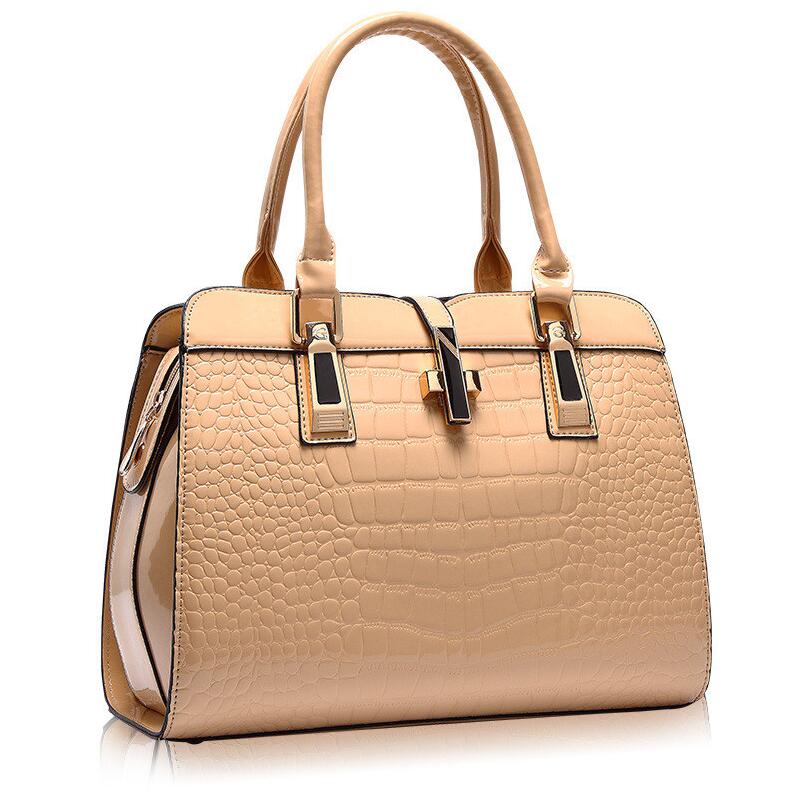Designer Messenger Tote - Luxury Multi-Pocket Handbag for Modern Women