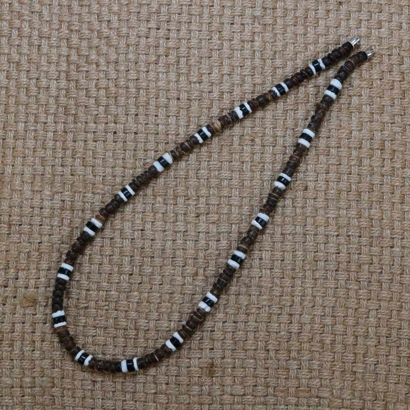 Collier ethnique en coquille de noix de coco pour hommes, tribu