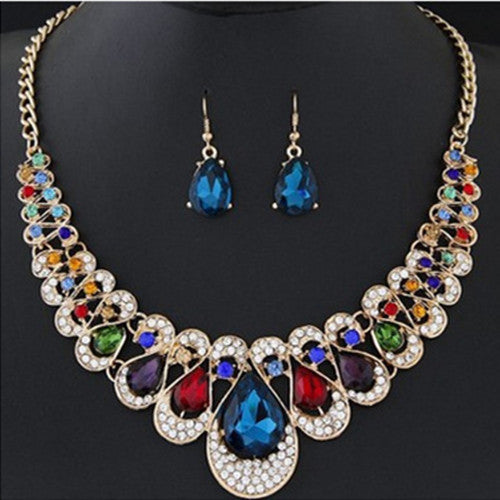 Luxury Necklace and Earring Set - Elegant Design