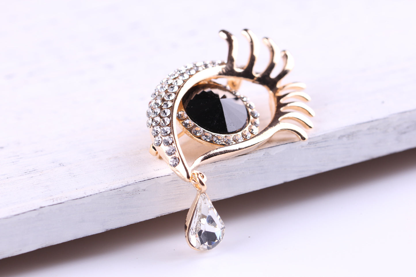 Diamantprydd brosch