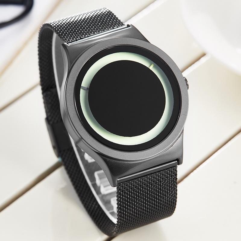 Montres à quartz pour hommes et femmes