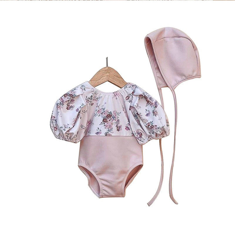 Babybaddräkt Liten blommig enhet med hatt