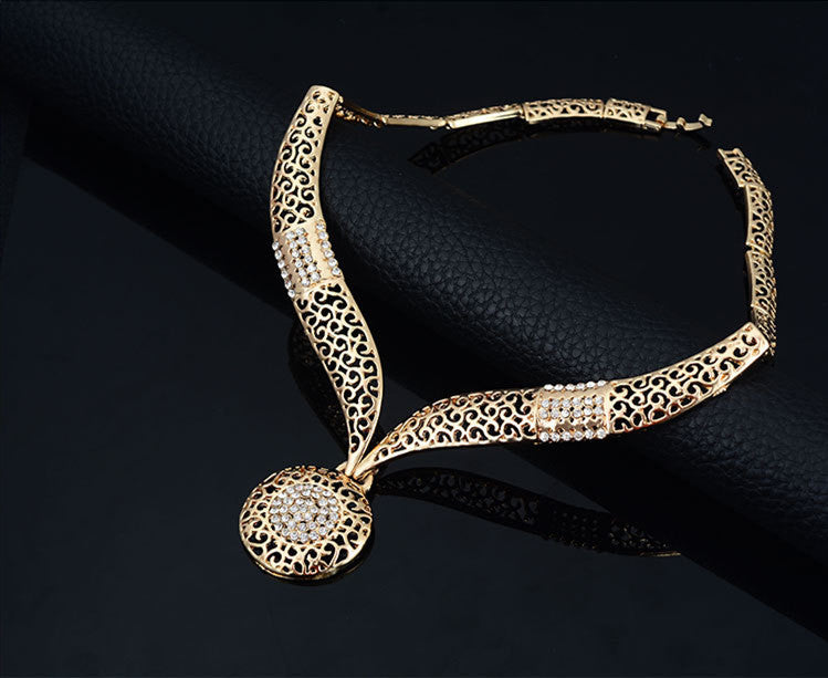 Luxury Jewelry Set: Necklace, Earrings, Ring - Perfect for Special Occasions