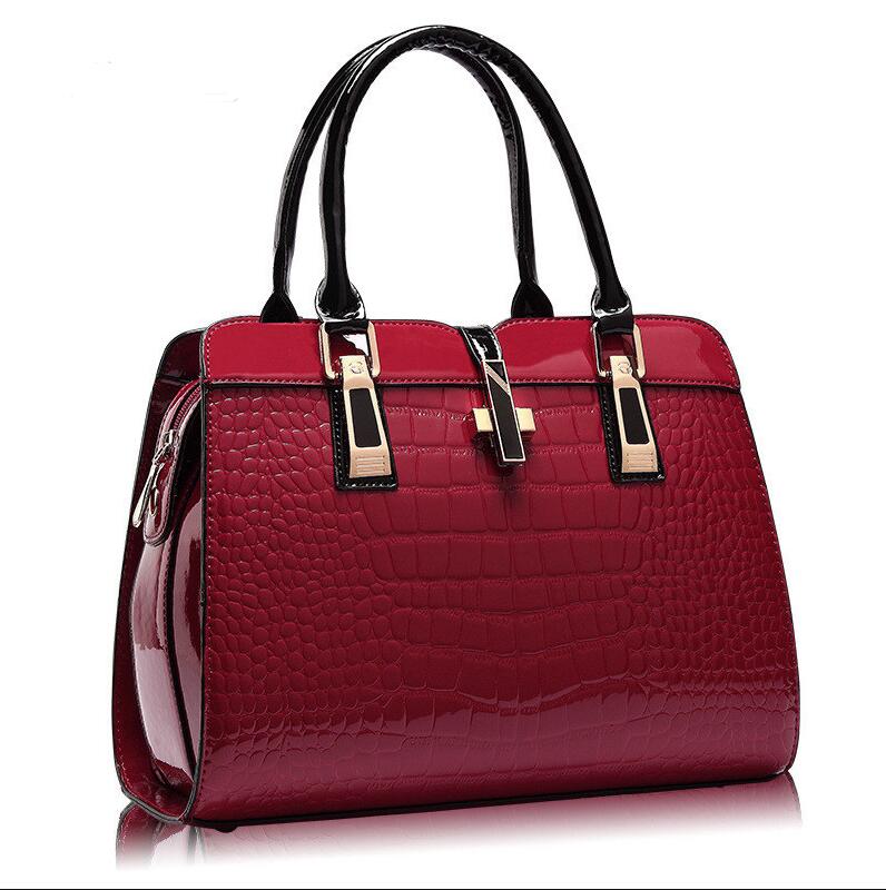 Designer Messenger Tote - Luxury Multi-Pocket Handbag for Modern Women