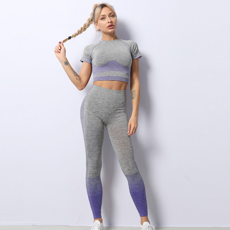 Ensemble de vêtements de yoga sans couture en tricot à manches courtes