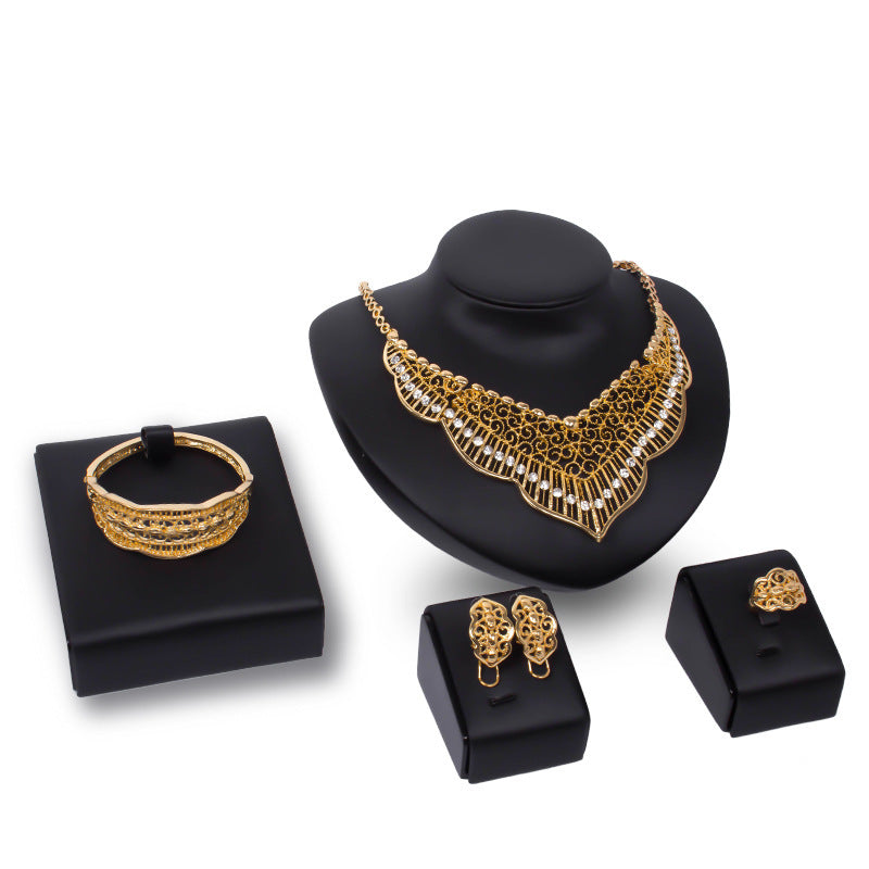 Wild Style Alloy Necklace Earrings - Trendy Accessories