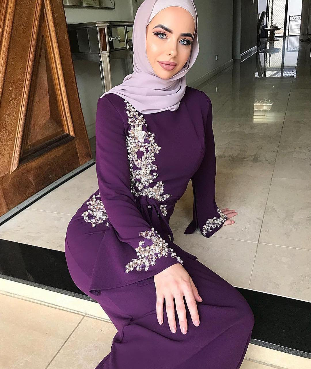 Robe musulmane brodée