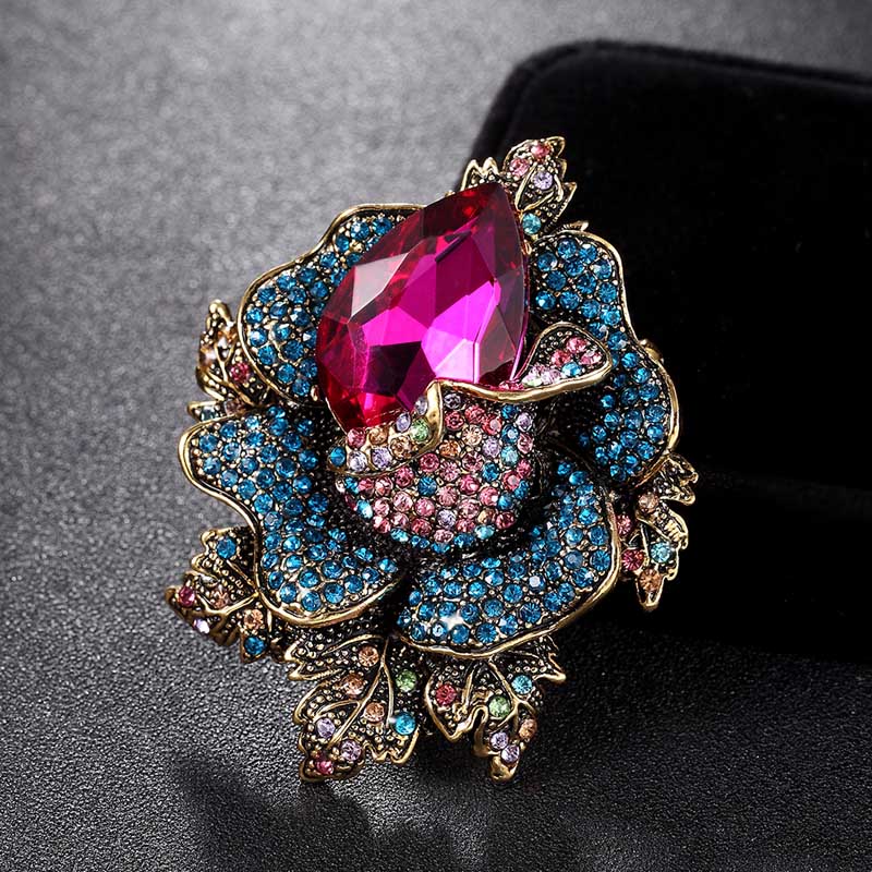 broche vintage