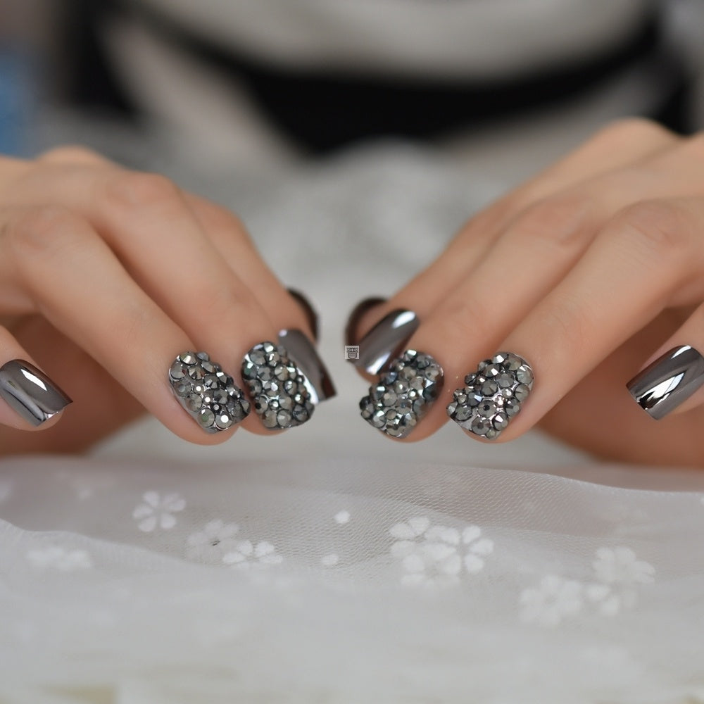 Professional Metal Press-On Nails - Women's High-Quality Collection | Realistic Shape Easy Clean