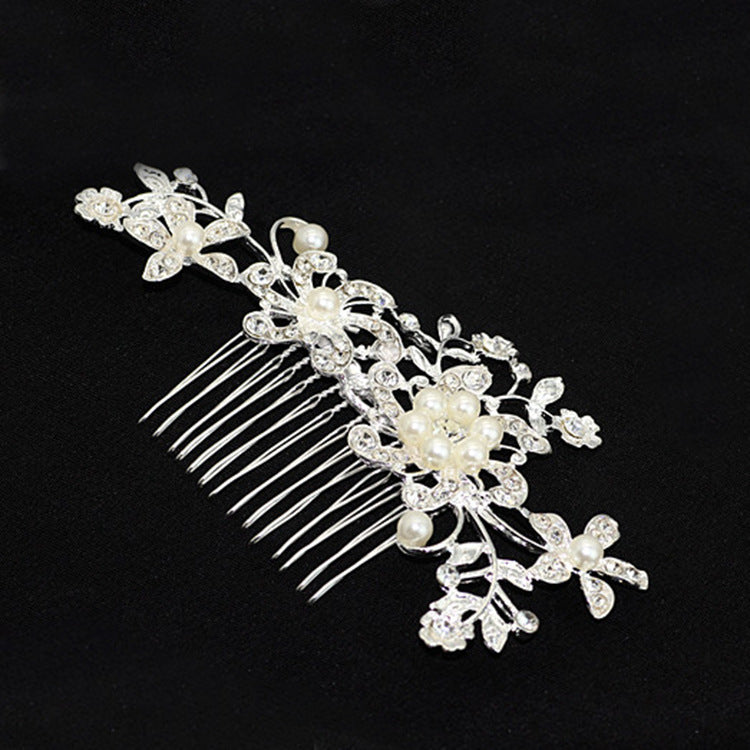 Europe and the Pearl Diamond Comb - Wedding Accessories
